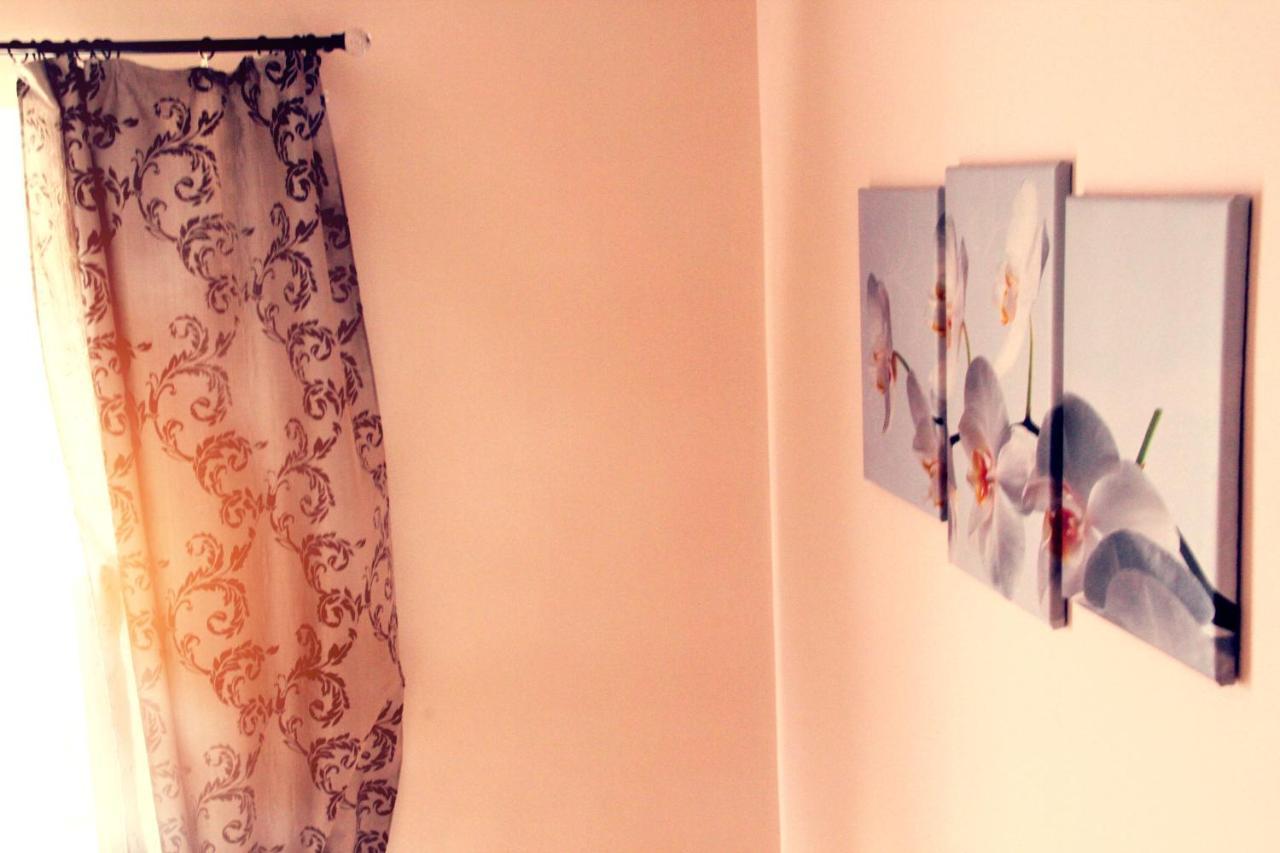 Apartment In The City Center Mini İvano-Frankivsk Dış mekan fotoğraf